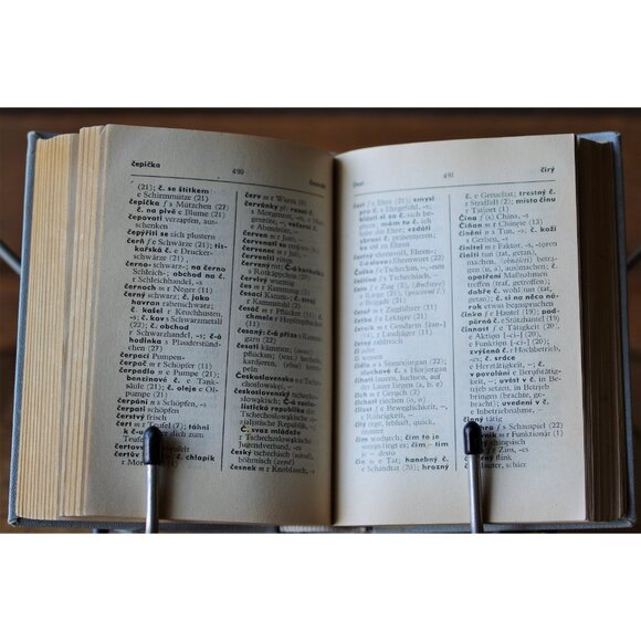 German - Czech - German Pocket Dictionary Nemecko-Cesky Cesko-Nemecky Slovnik - Picture 5 of 6